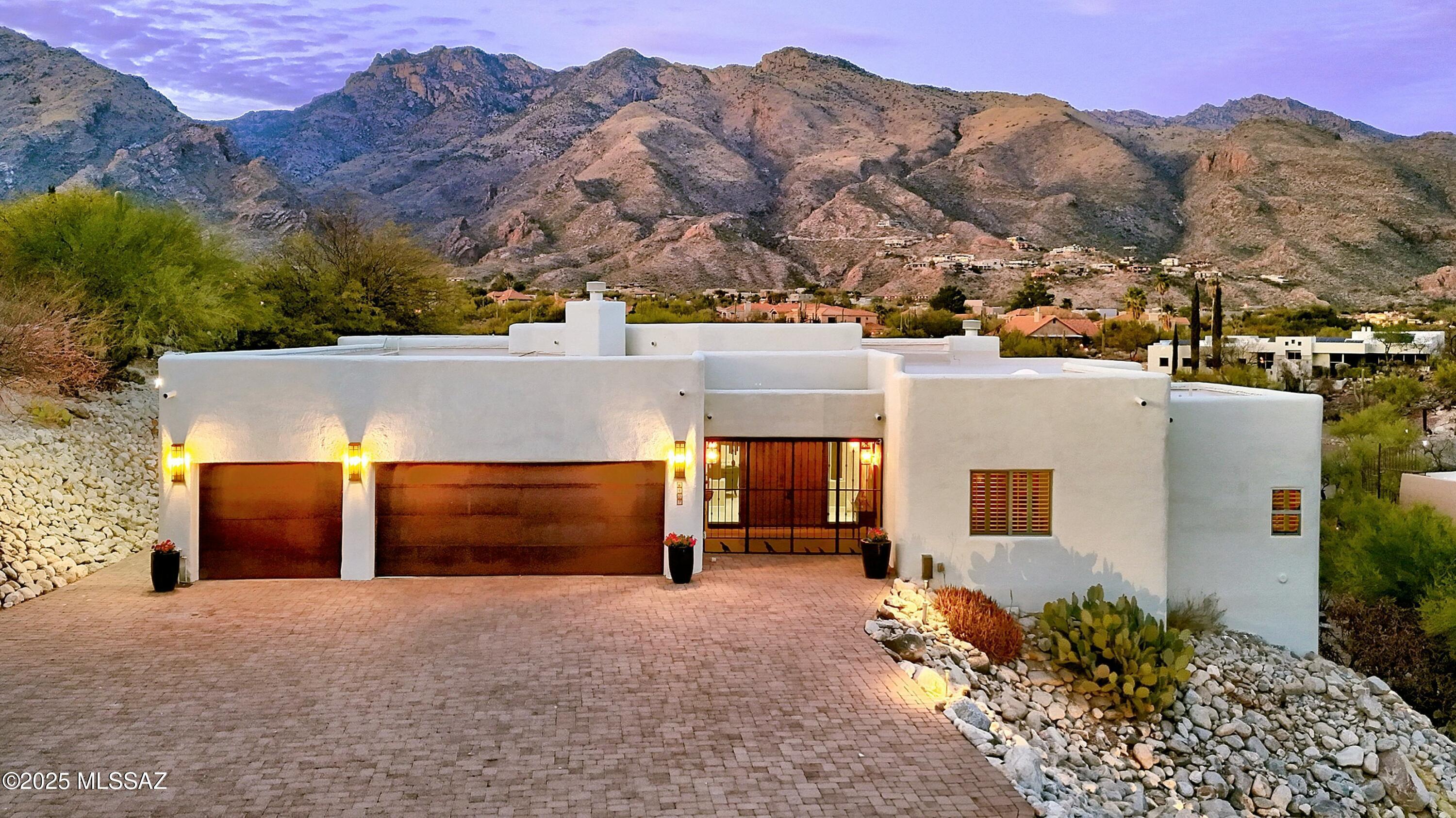 E Paseo Otono, Tucson, AZ 85750