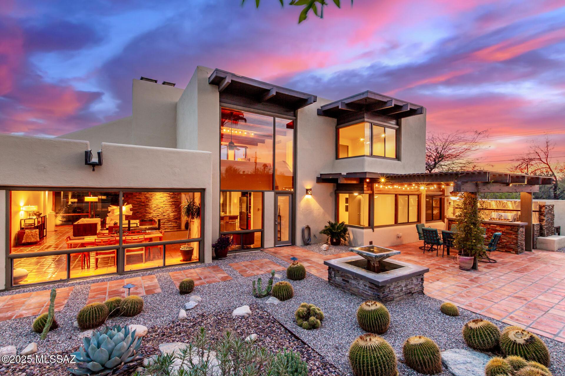 N Paseo De Los Altos, Tucson, AZ 85704