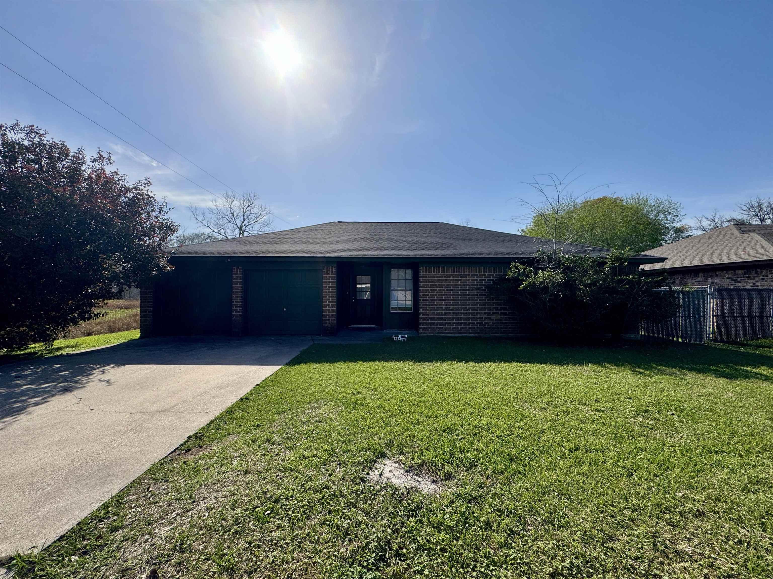 Adsit St, Beaumont, TX 77707