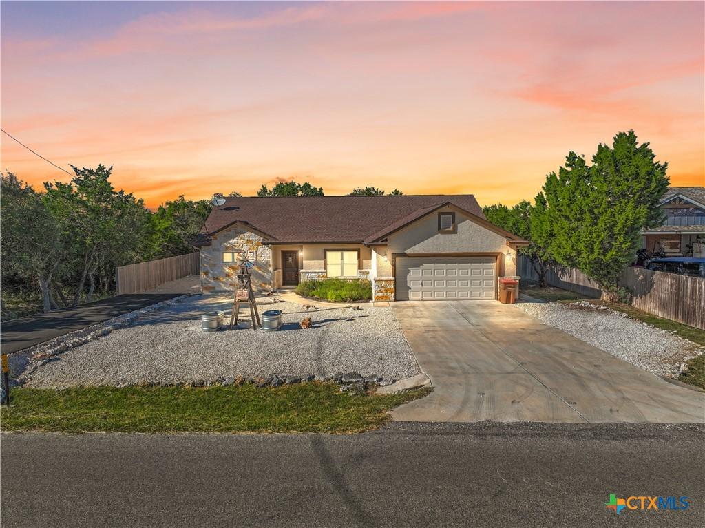 Cottonwood Rd, Fischer, TX 78623