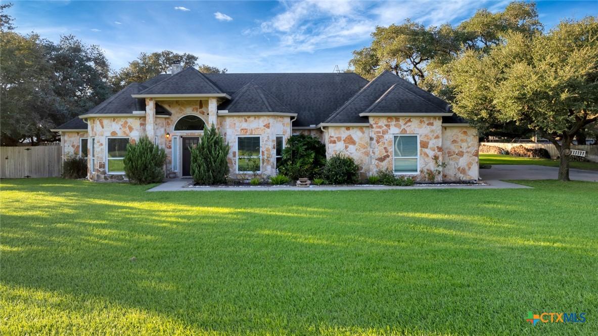 Grand Oak Dr, Inez, TX 77968
