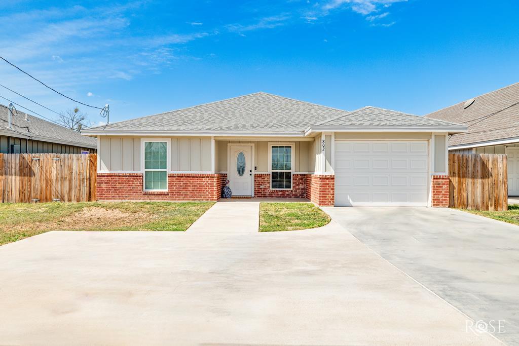 W 19th St, San Angelo, TX 76903