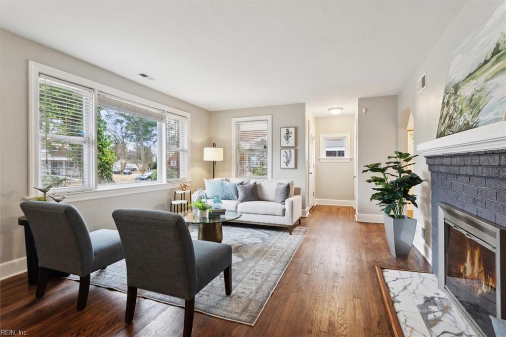 Glenoak Dr, Norfolk, VA 23513