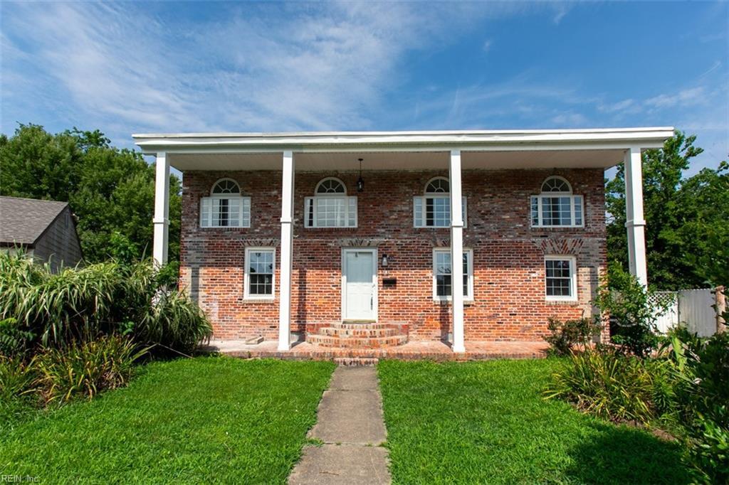 Clayton Dr, Hampton, VA 23669