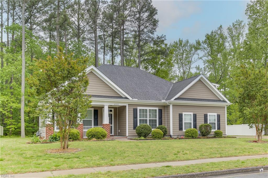 Lake Shore Dr, Chesapeake, VA 23321