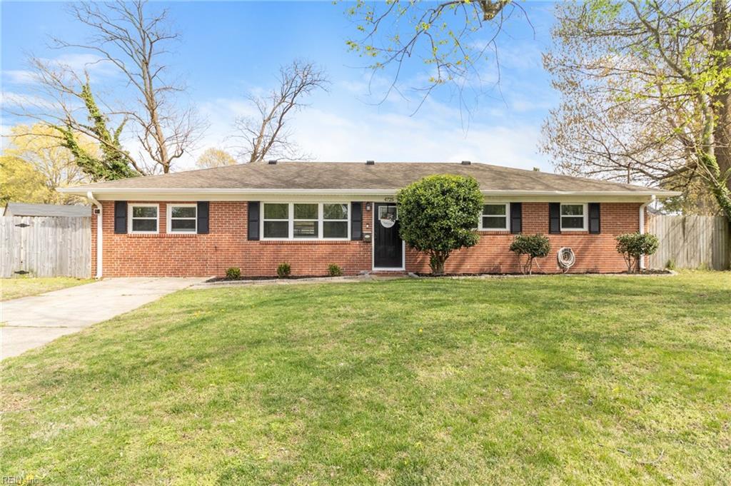 Bridgeman Ct, Virginia Beach, VA 23455