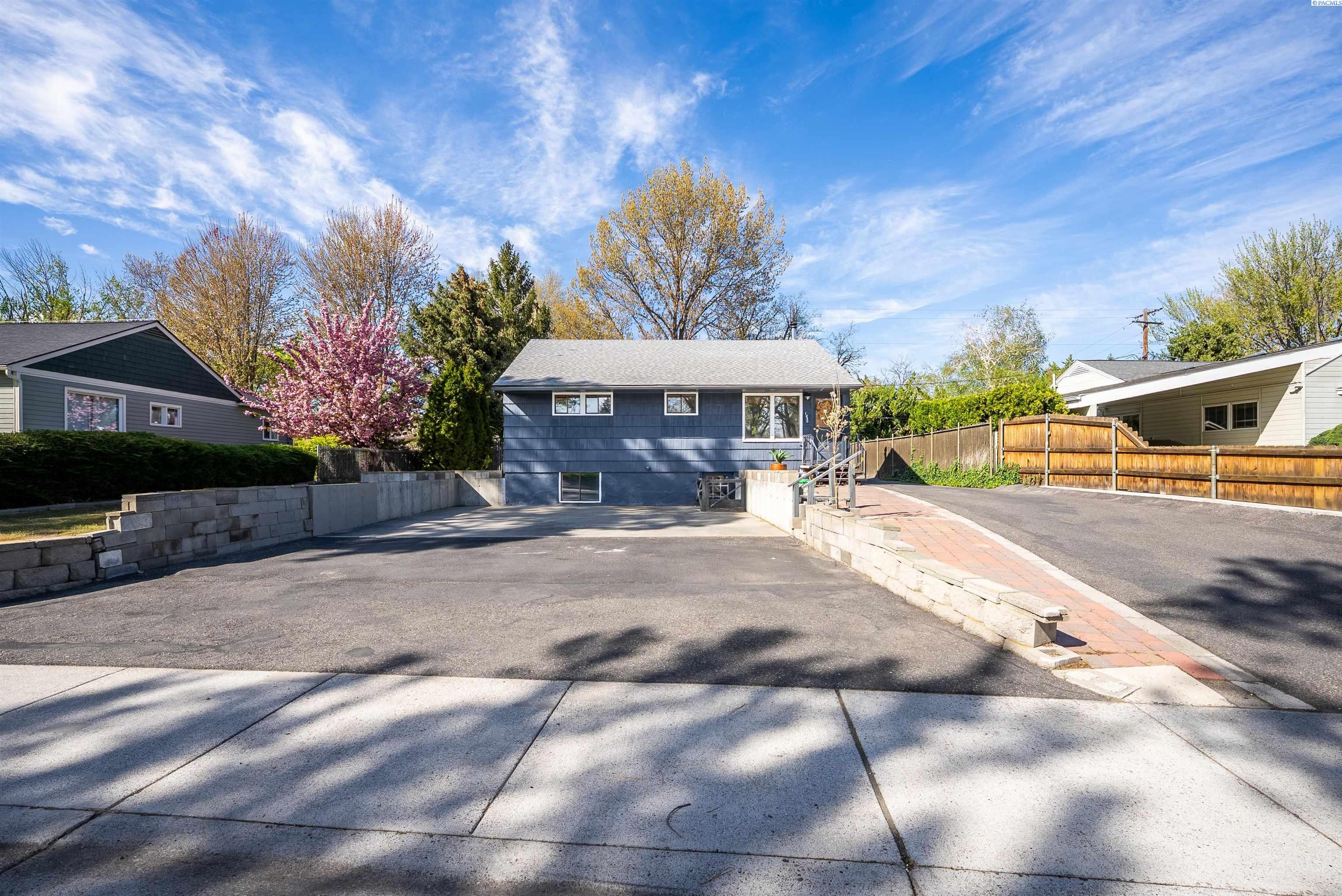 Hunt Pt, Richland, WA 99354