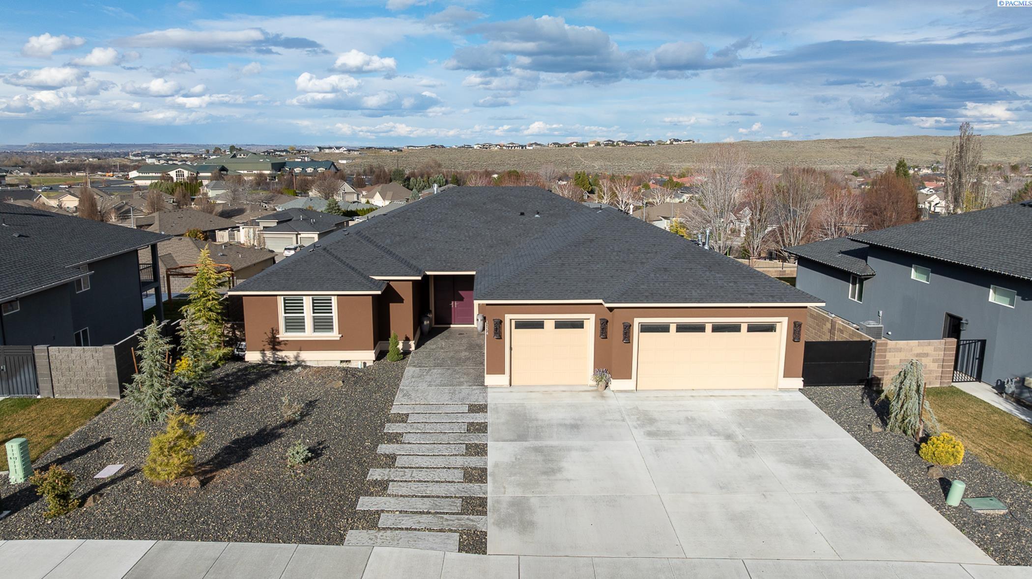 Medley Dr, Richland, WA 99352