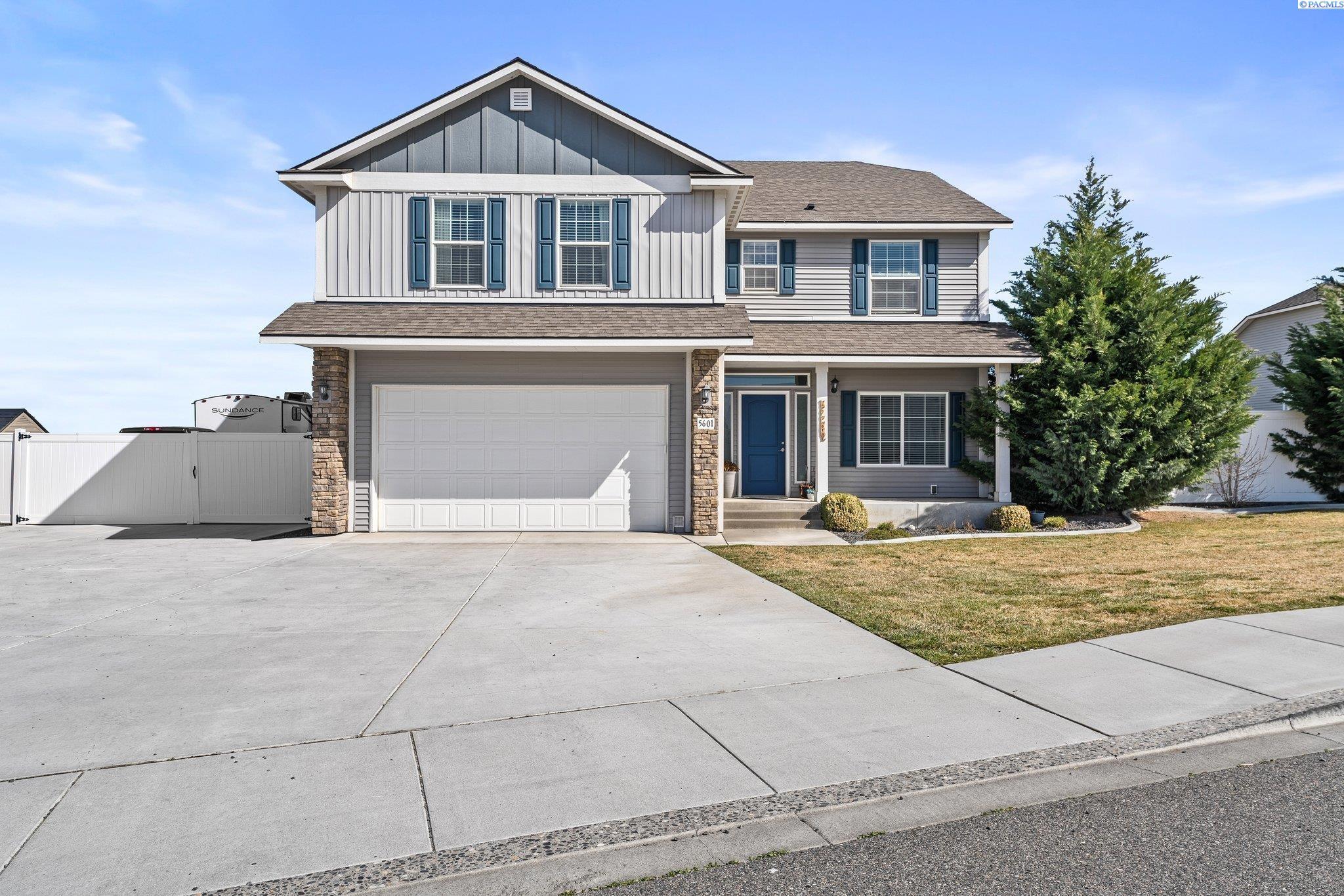 Santa Fe Ln, Pasco, WA 99301