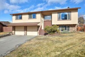 Cowden Pl, Yakima, WA 98908