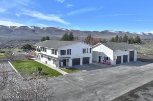 Sisotow Belle Ln, Yakima, WA 98903