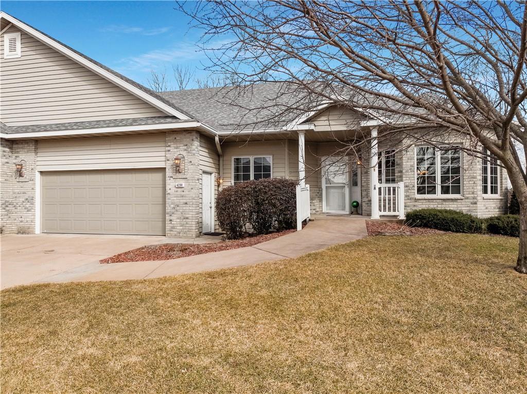 Mill Ridge Cir, Eau Claire, WI 54703