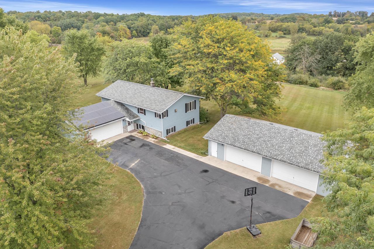 Windy Acres Dr, Kewaskum, WI 53040