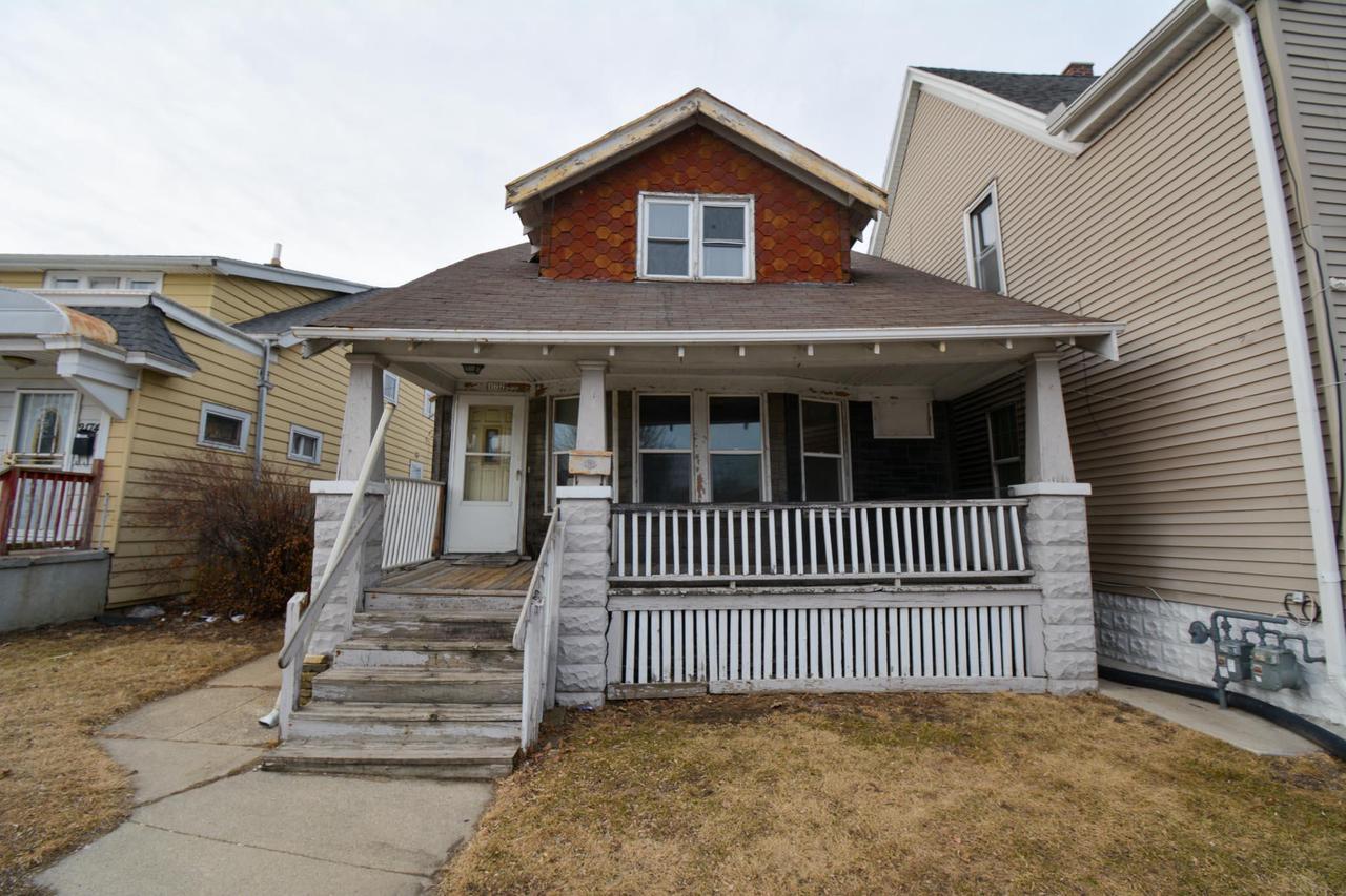 W Forest Home Ave, Milwaukee, WI 53215