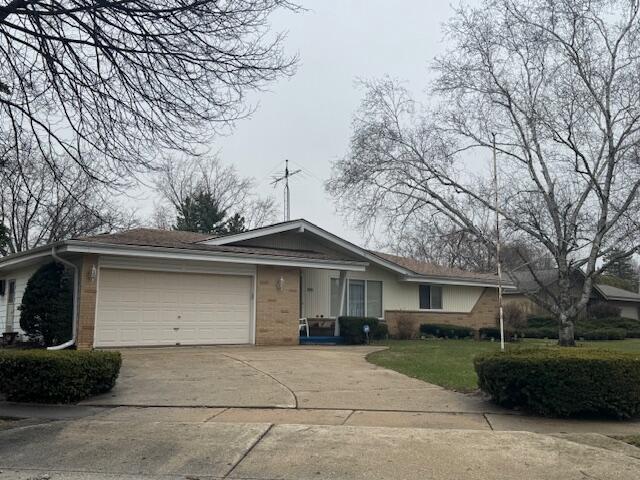 Rochelle Dr, Greendale, WI 53129