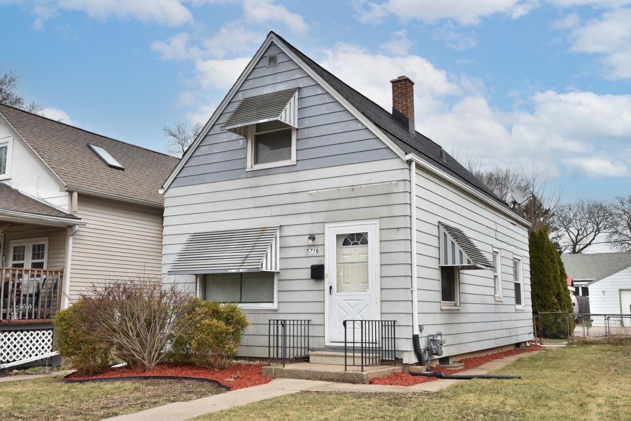 N 41st St, Milwaukee, WI 53209