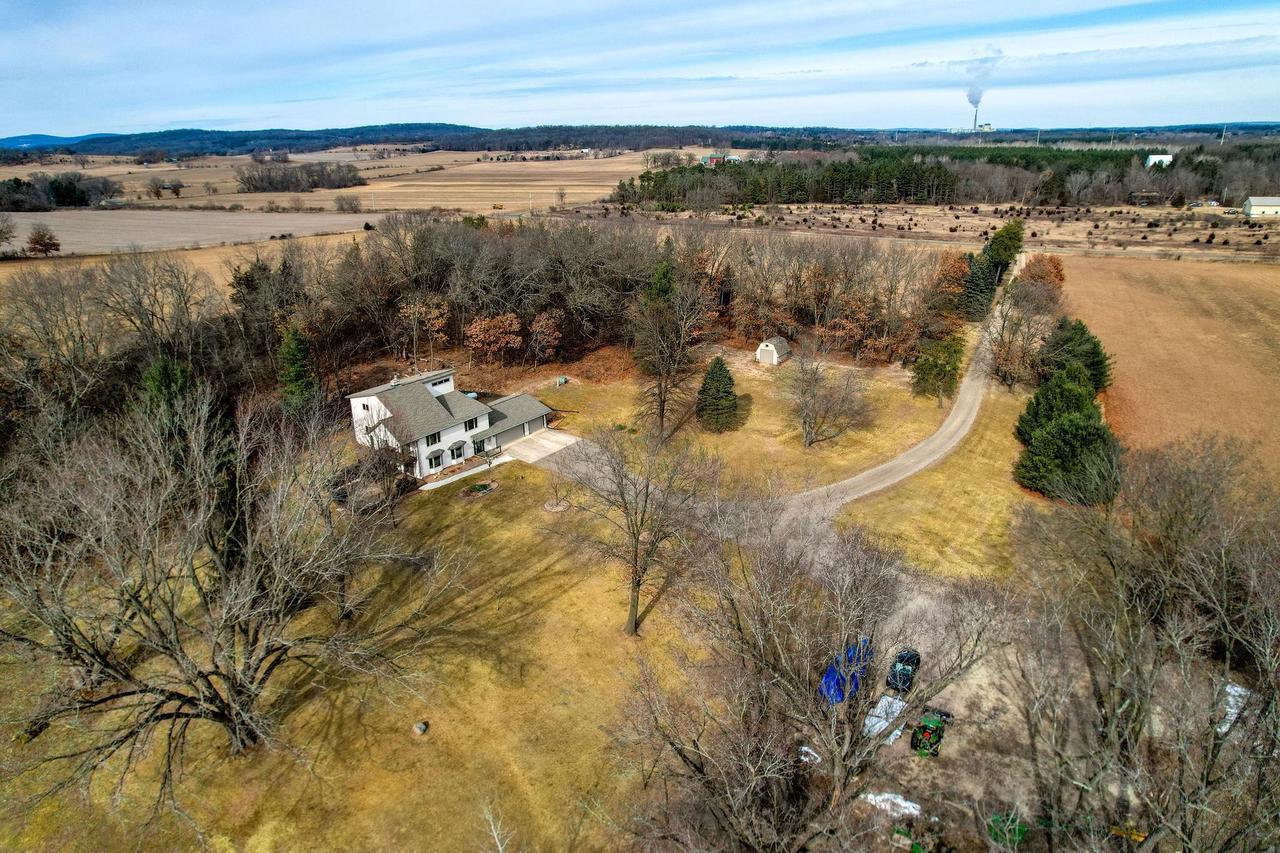 Thompson Rd, Poynette, WI 53955