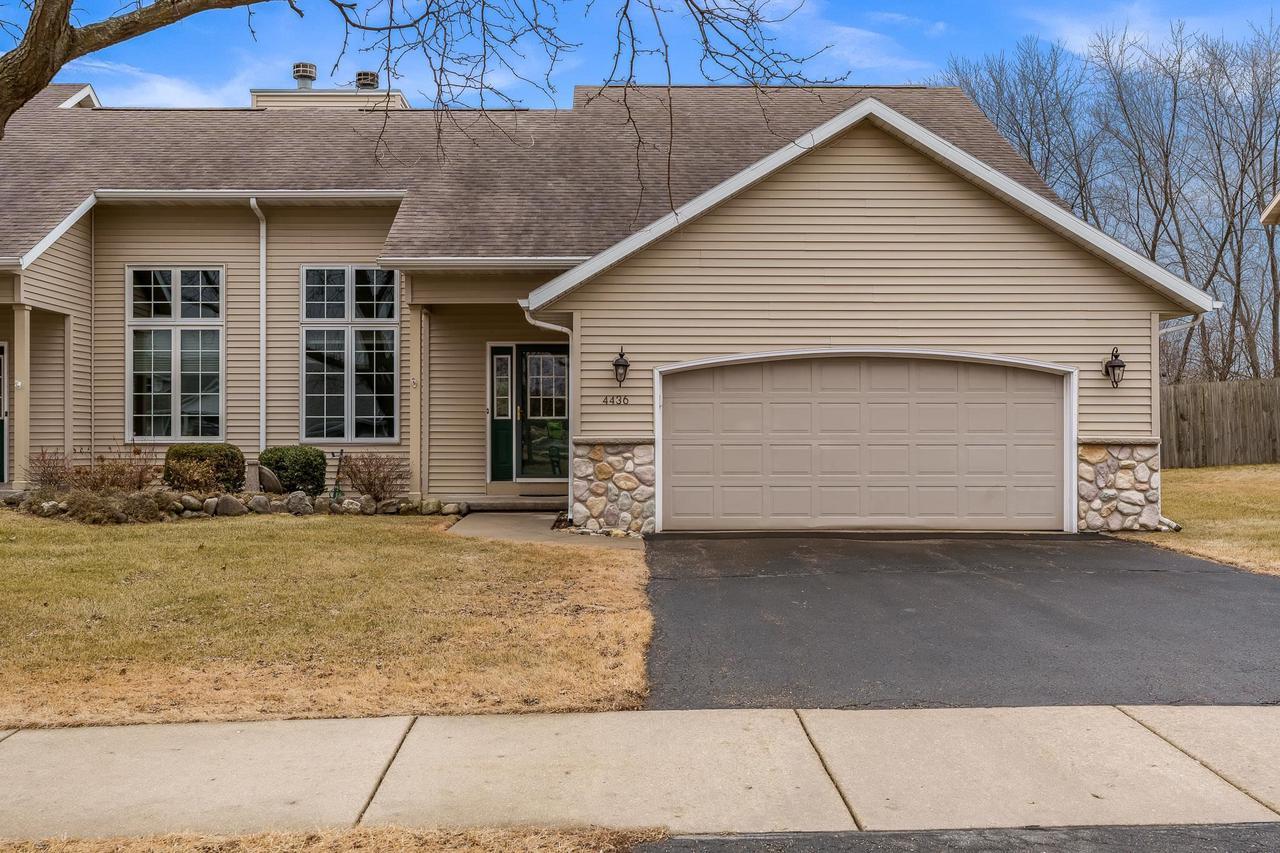 Woodgate Dr, Janesville, WI 53546