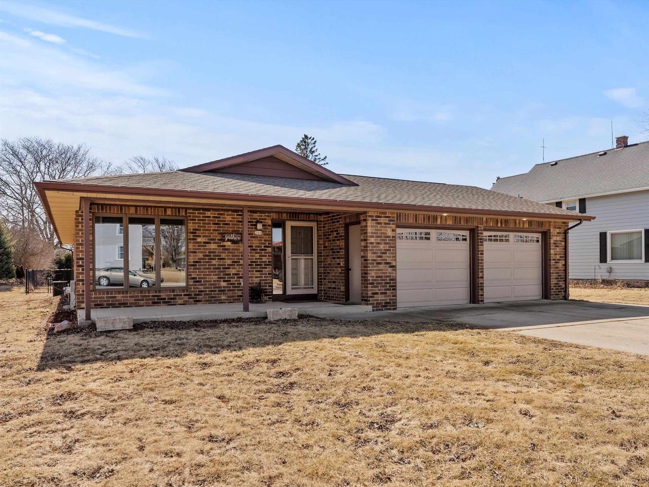 W Union Ave, Cedar Grove, WI 53013