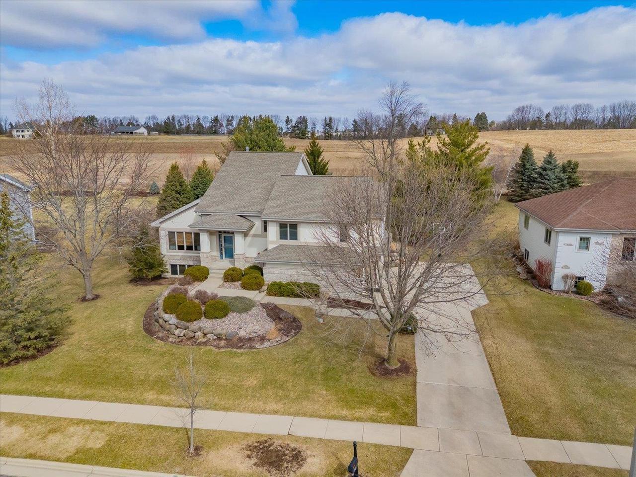 Hill Creek Dr, Verona, WI 53593