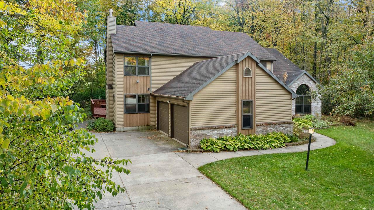 N Columbus Ave, Marshfield, WI 54449