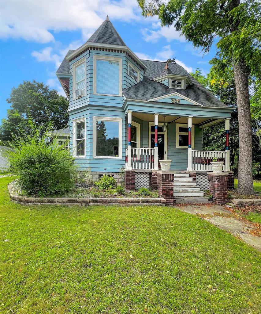 State St, Marinette, WI 54143