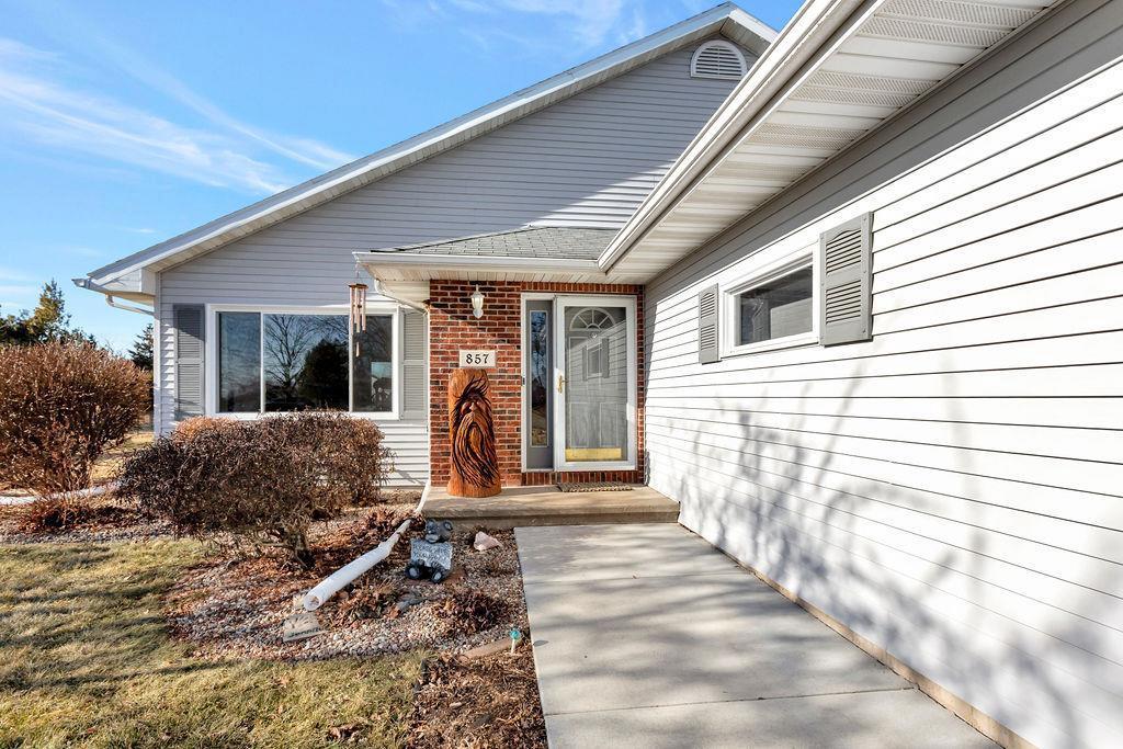 Harrison Ave, Omro, WI 54963