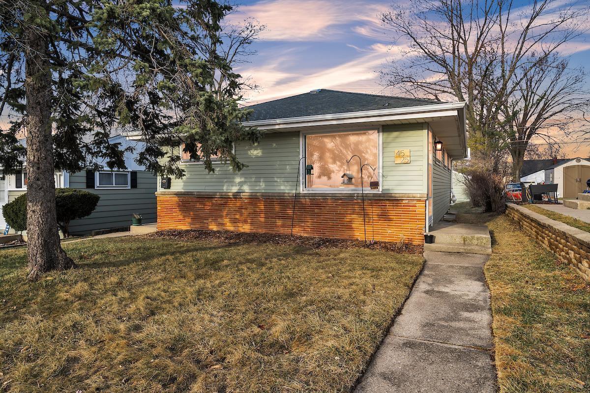 S Logan Ave, Milwaukee, WI 53207