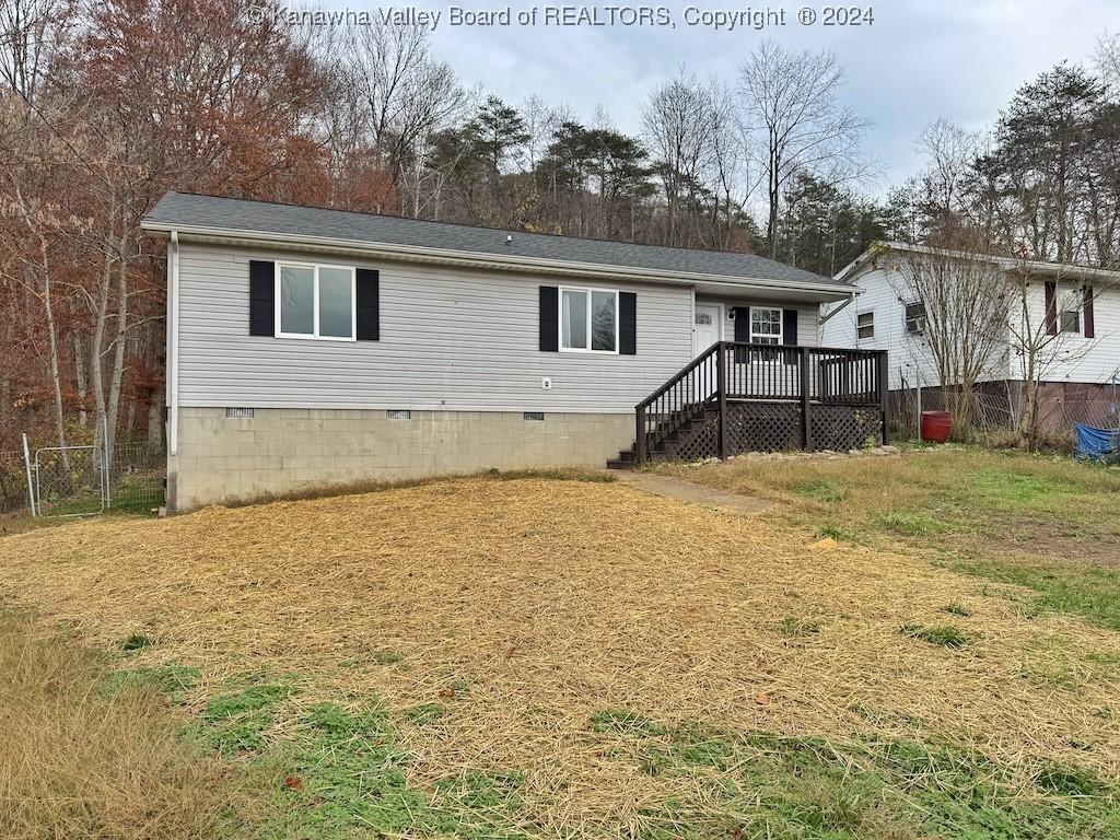 Vaughan Ln, South Charleston, WV 25309