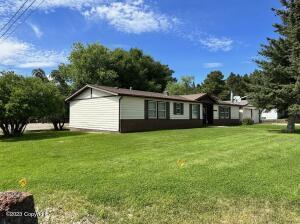 Cedar St, Upton, WY 82730