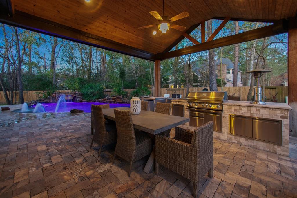 Handbrook Dr, Houston, TX 77069