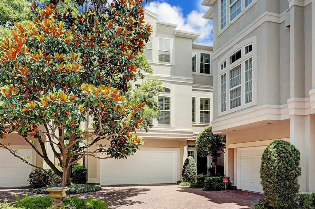 Wroxton Rd, Houston, TX 77005