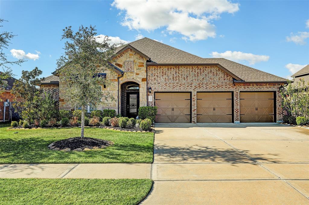 Marbrook Saddle Ln, League City, TX 77573