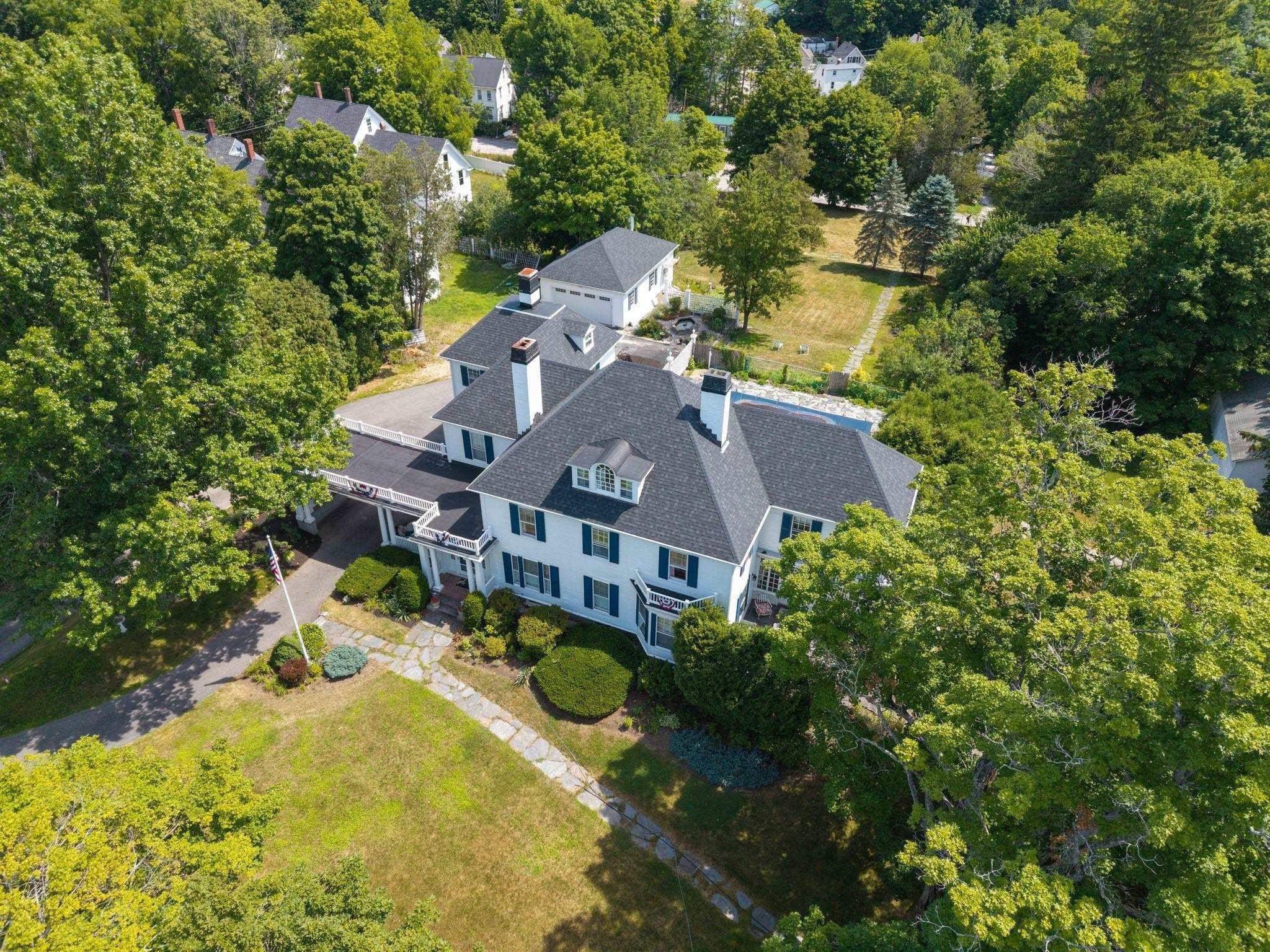 Main St, Farmington, NH 03835