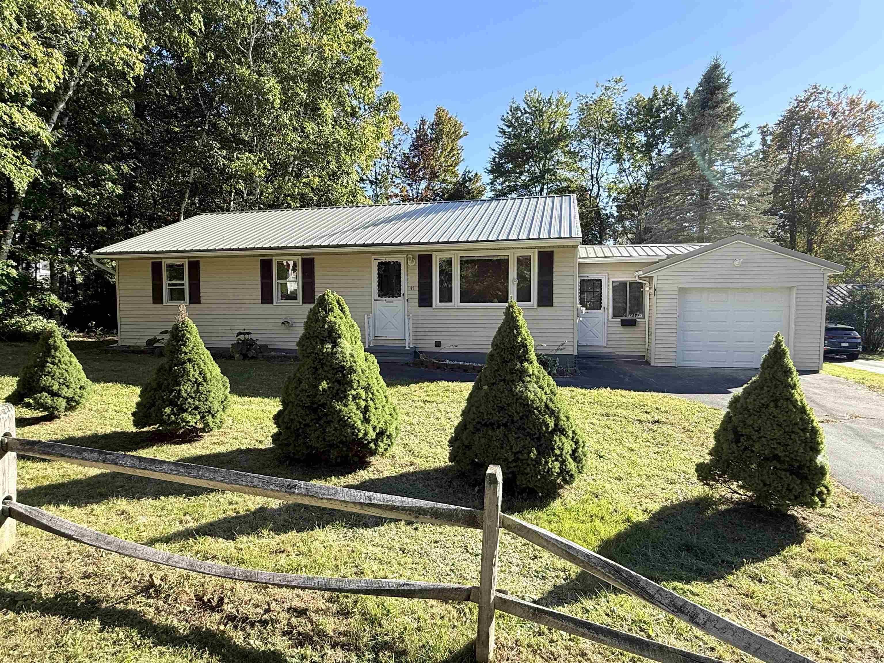 Lafayette St, Laconia, NH 03246