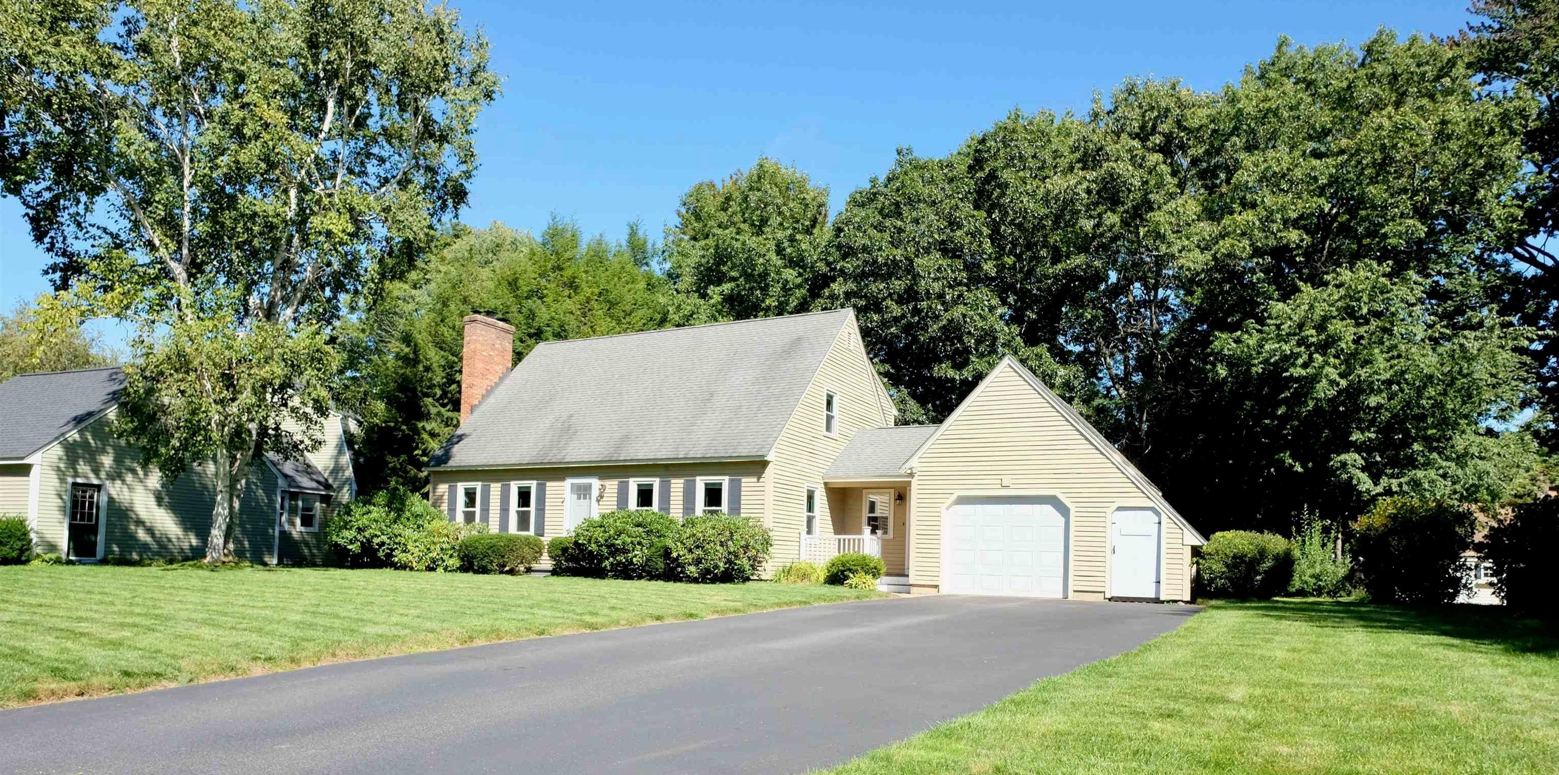 New Castle St, Concord, NH 03301