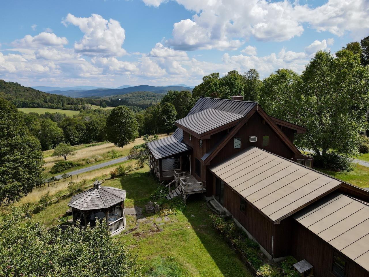 Backway Rd, Corinth, VT 05039