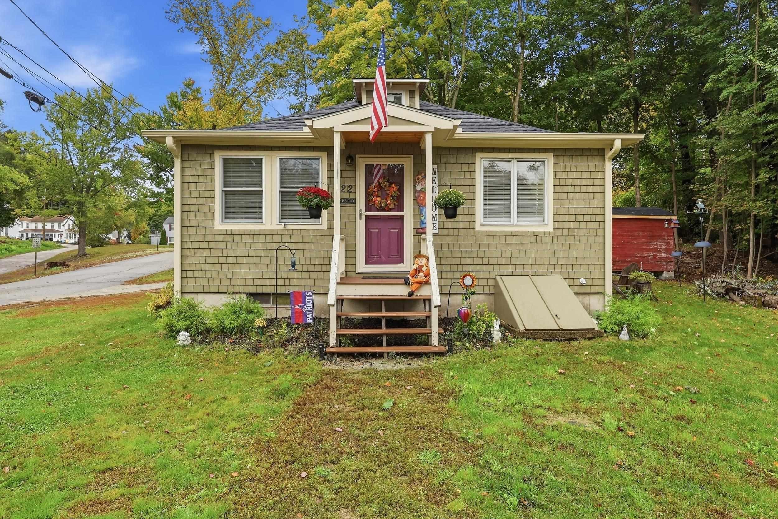 Gray Ave, Farmington, NH 03835