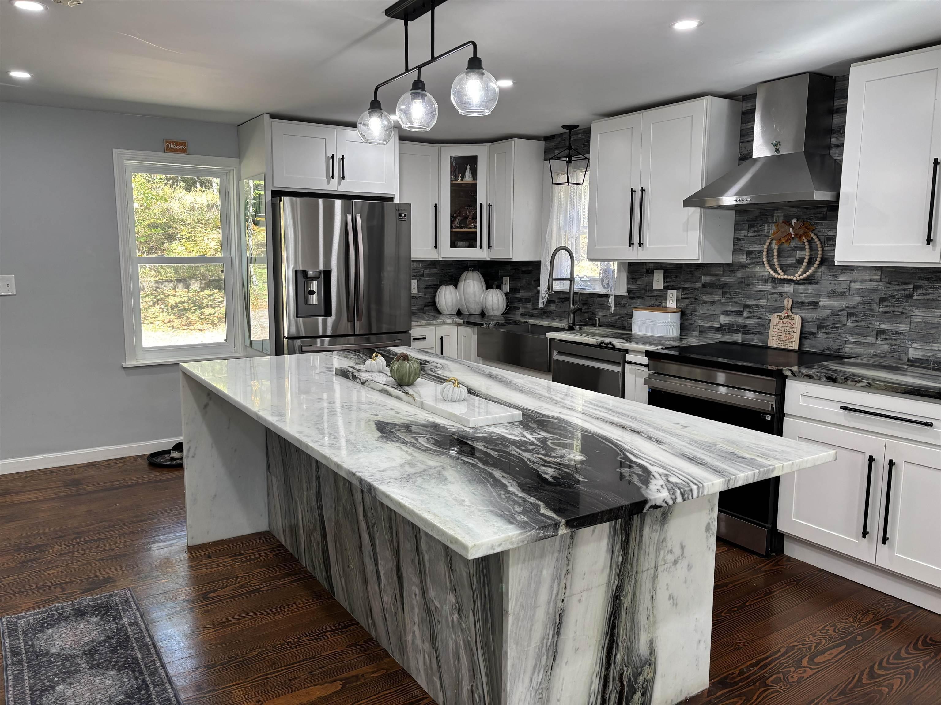 Greenleaf Rd, Sharon, NH 03458