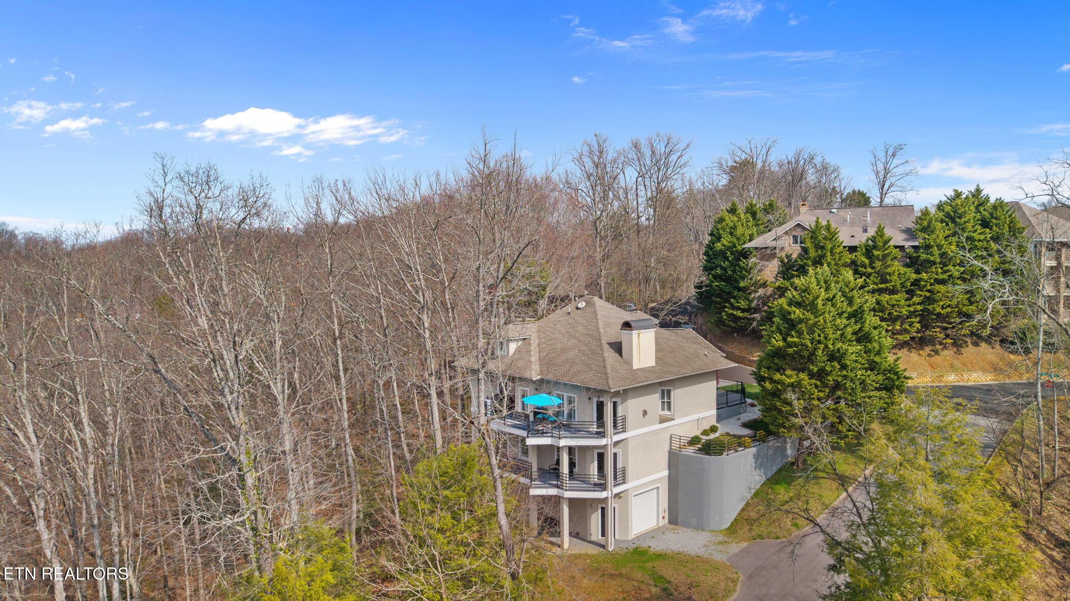 Maggie Mack Ln, Sevierville, TN 37862
