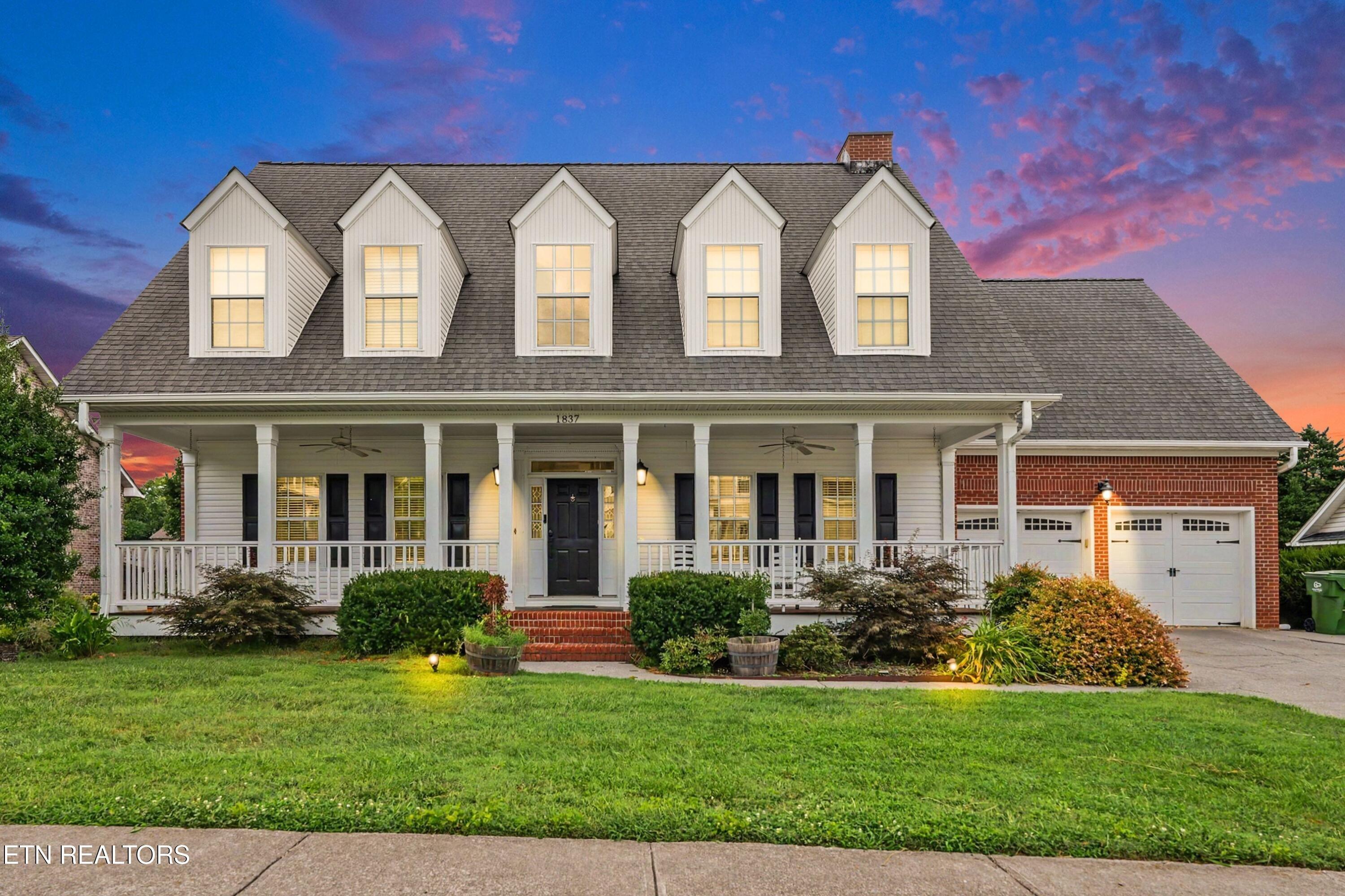 Southcliff Dr, Maryville, TN 37803