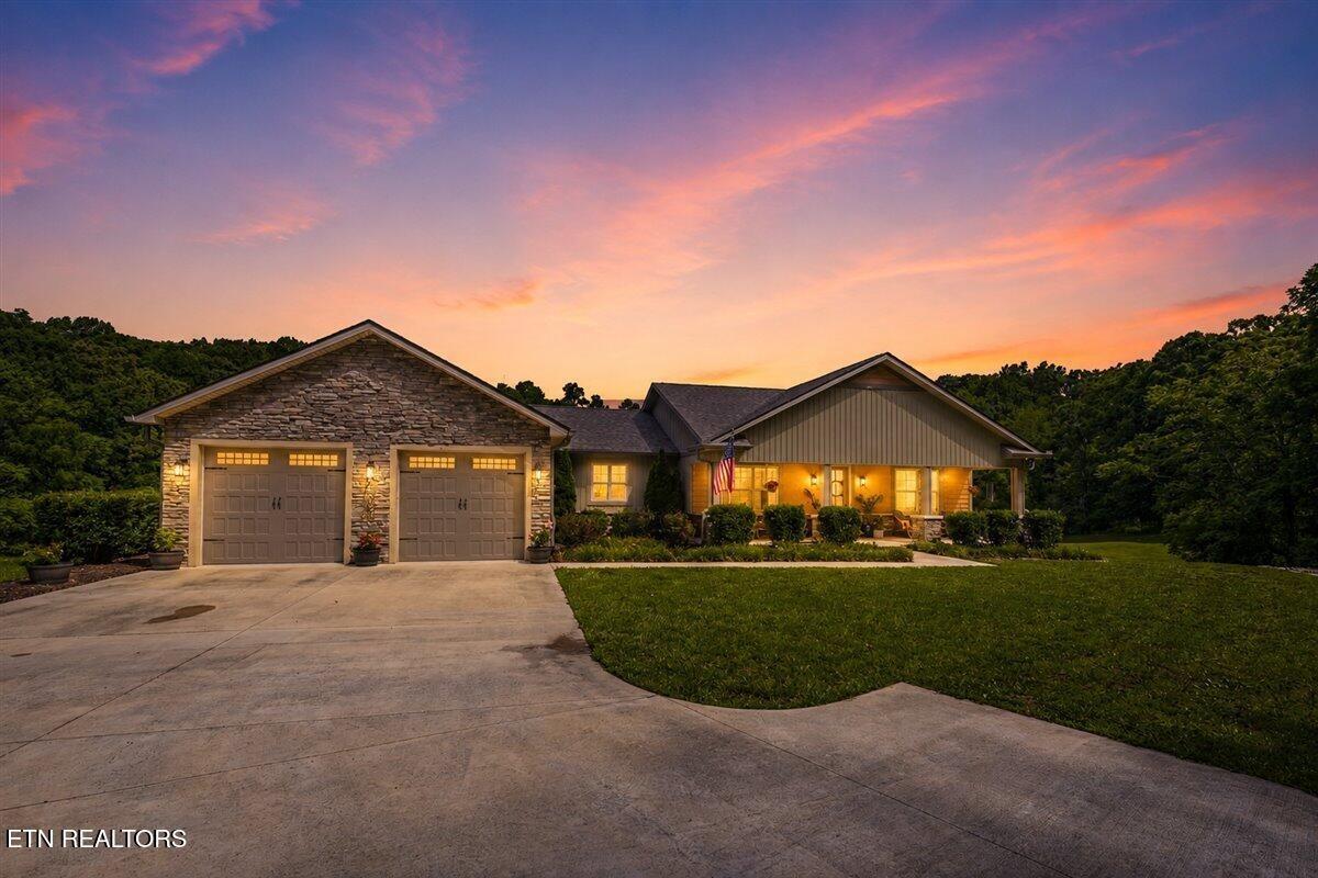 Buttermilk Rd, Knoxville, TN 37932