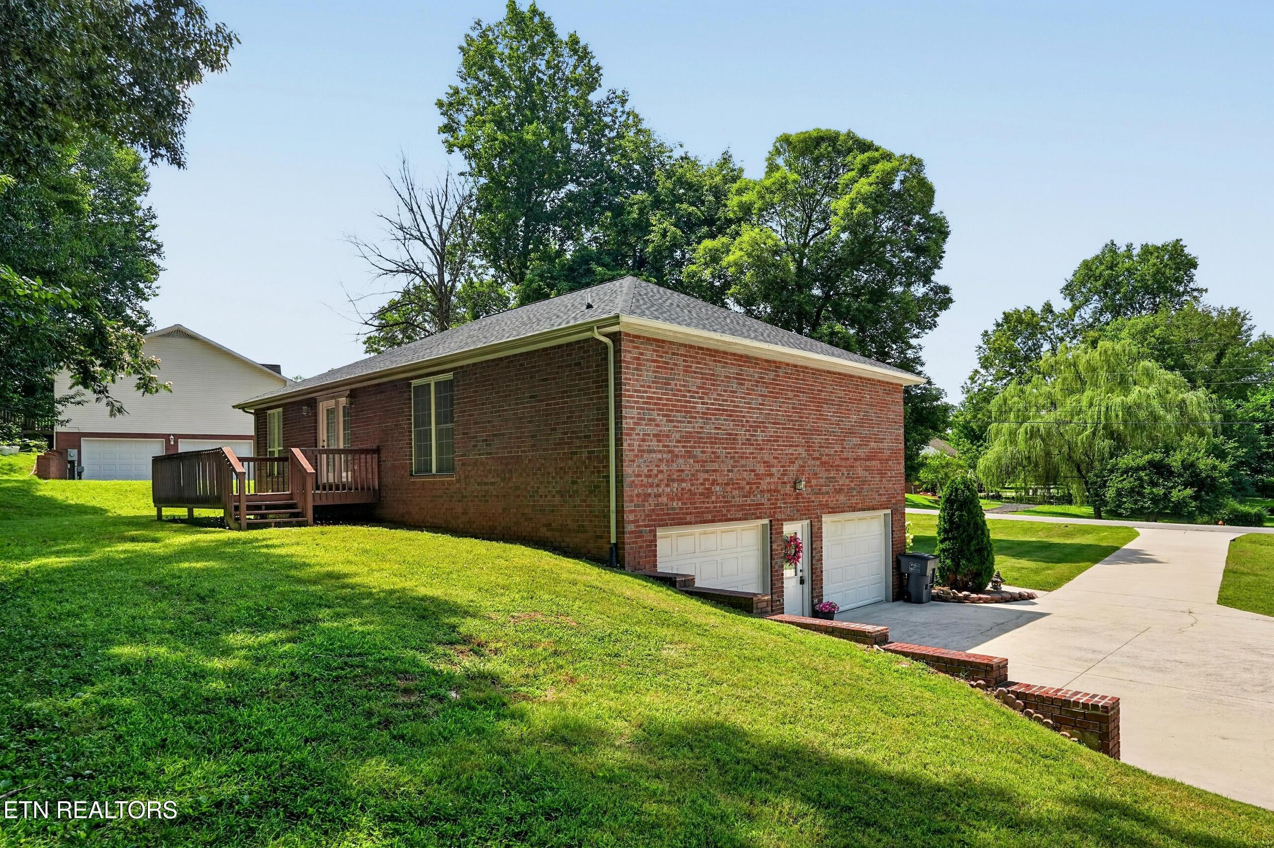 Bay View Dr, Cookeville, TN 38506