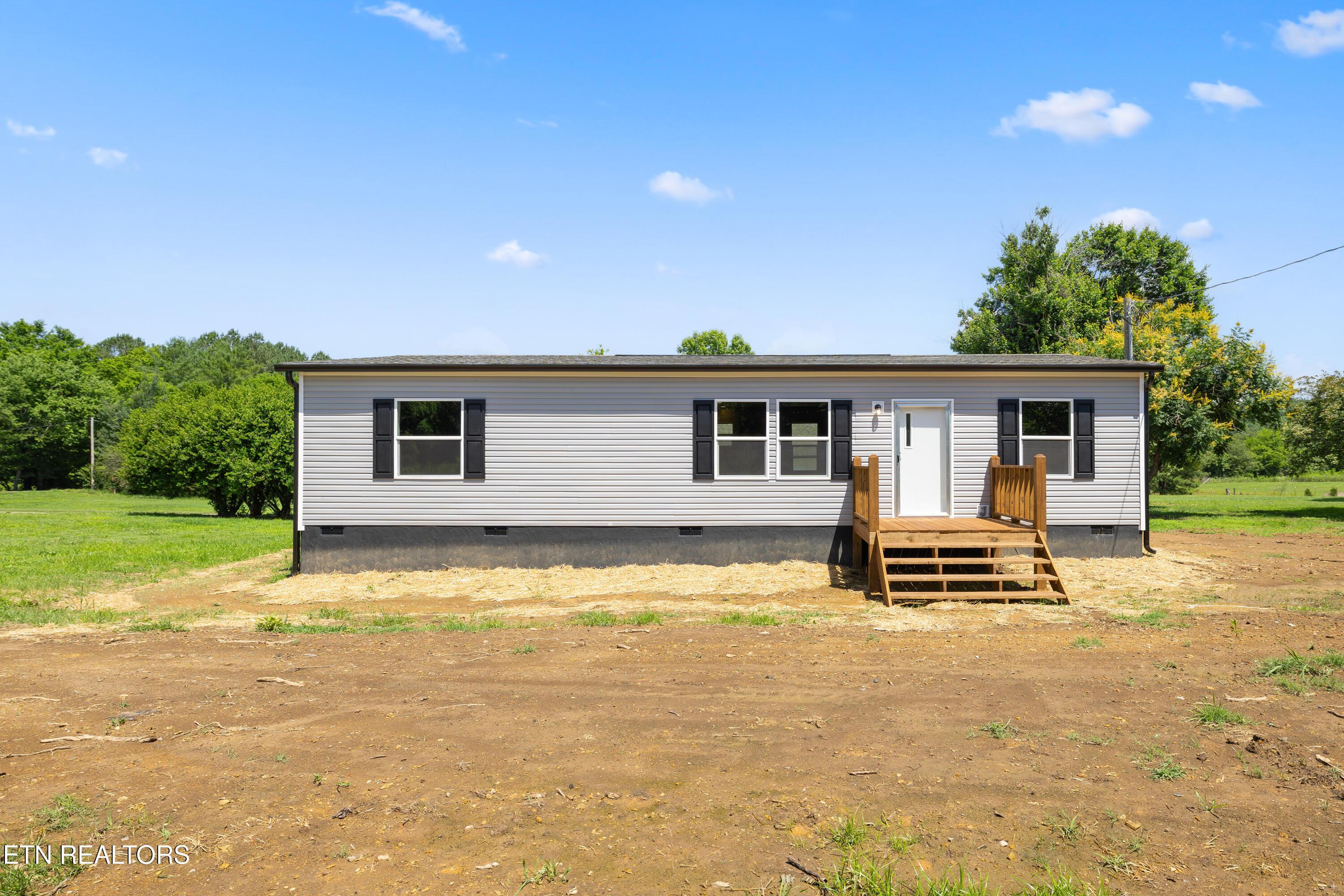 Clearwater Rd, Ten Mile, TN 37880