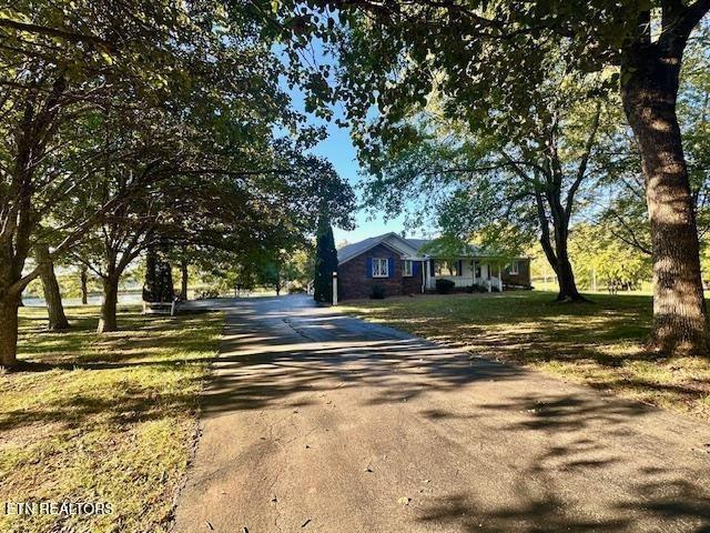 Crossville Hwy, Sparta, TN 38583