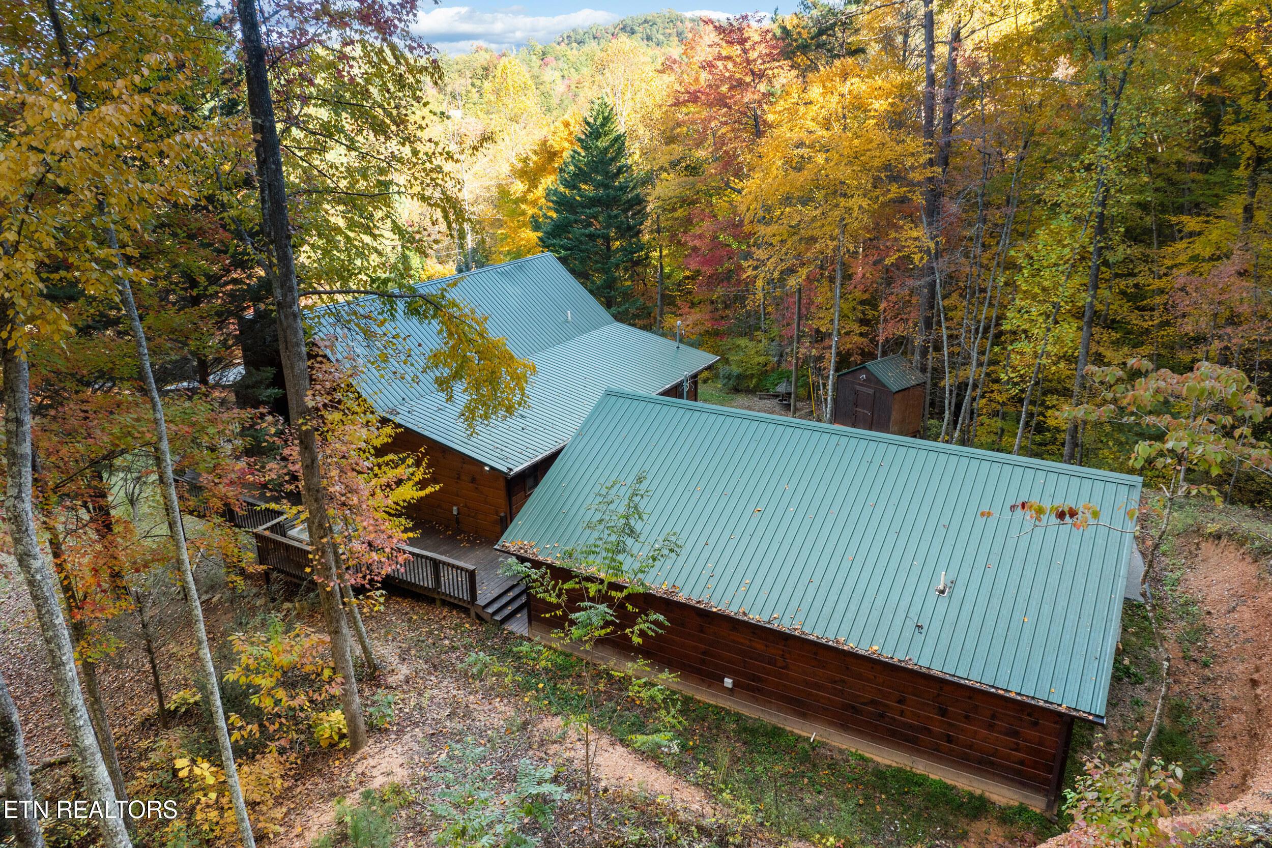 Hickory Hollow Way, Sevierville, TN 37862