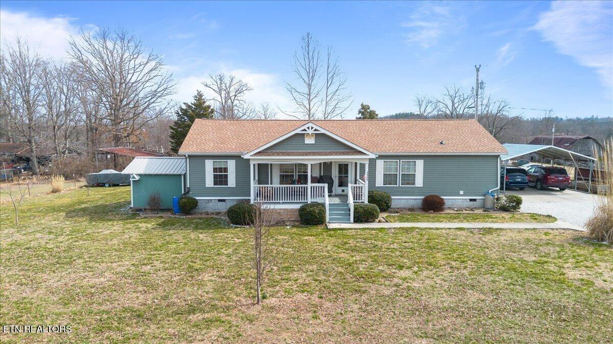 Grave Hill Rd, Oneida, TN 37841
