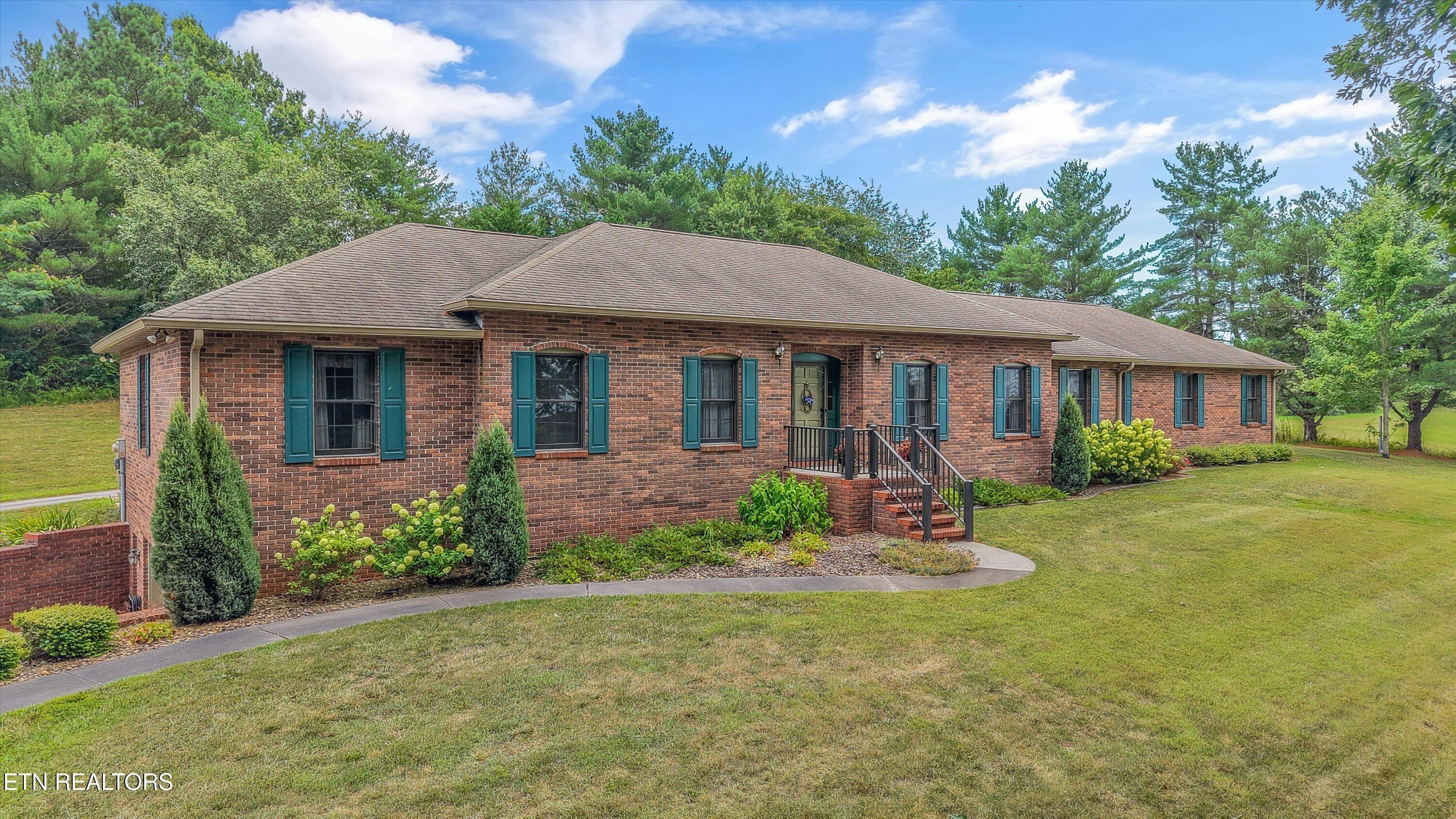 Murphy Myers Rd, Maryville, TN 37803