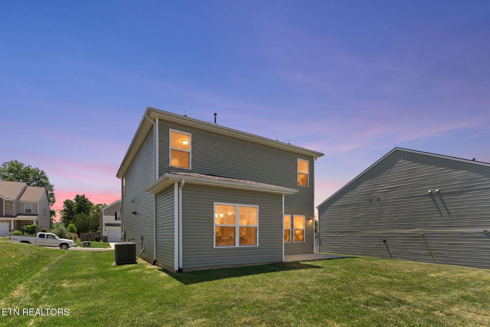 Beacon Rd, Sevierville, TN 37876