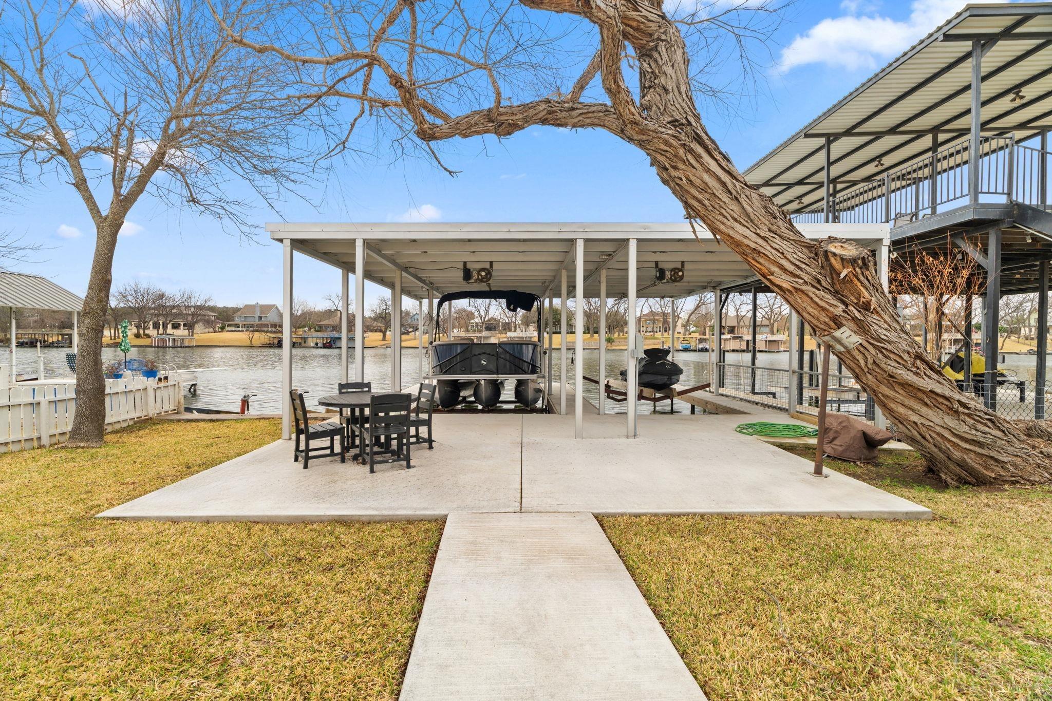 Williams Lakeshore, Kingsland, TX 78639